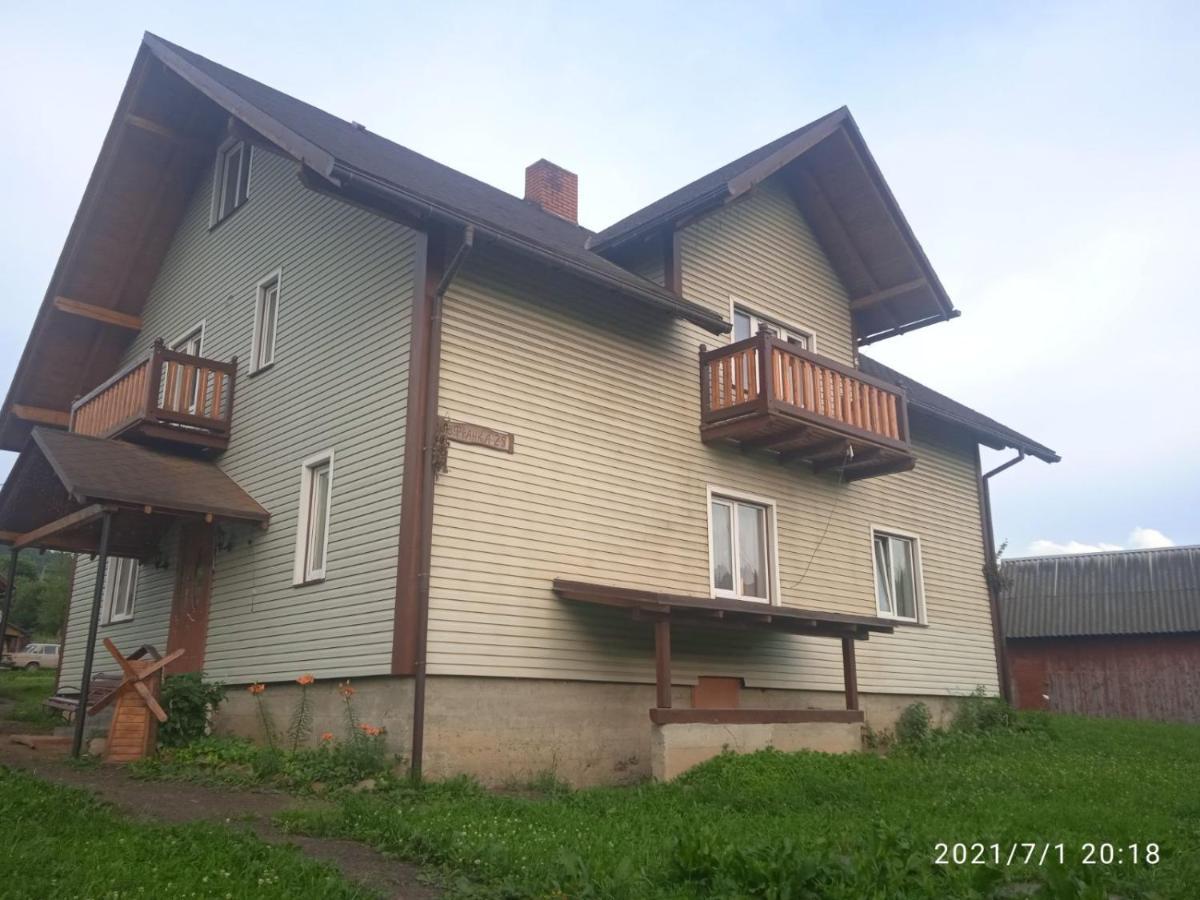 У Марка Volosyanka  Exterior photo