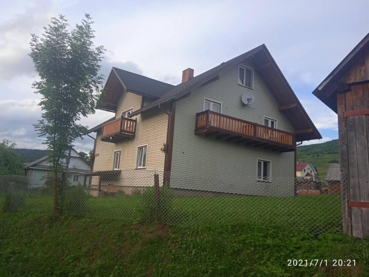 У Марка Volosyanka  Exterior photo